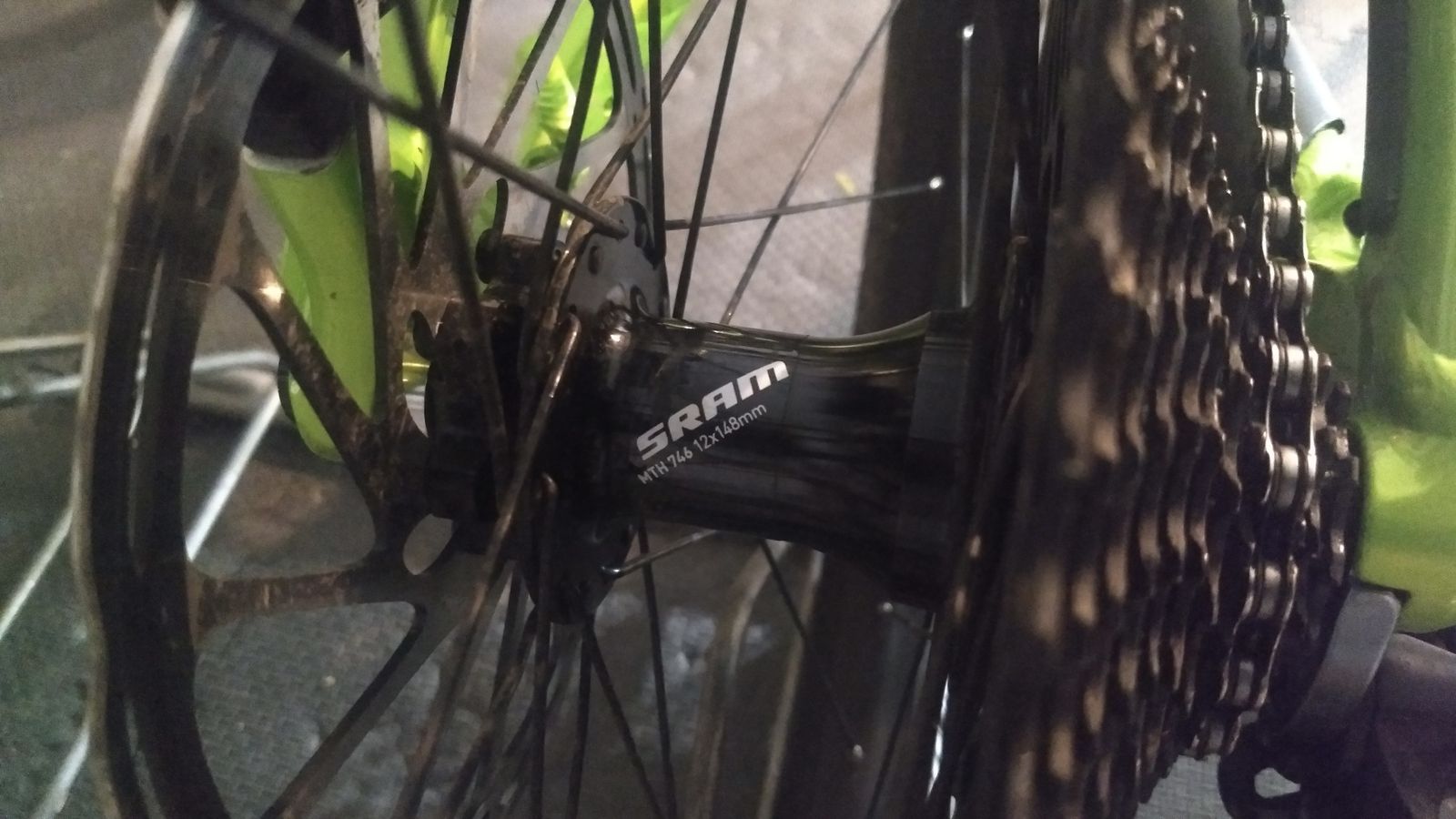 SRAM Hub Boost 148